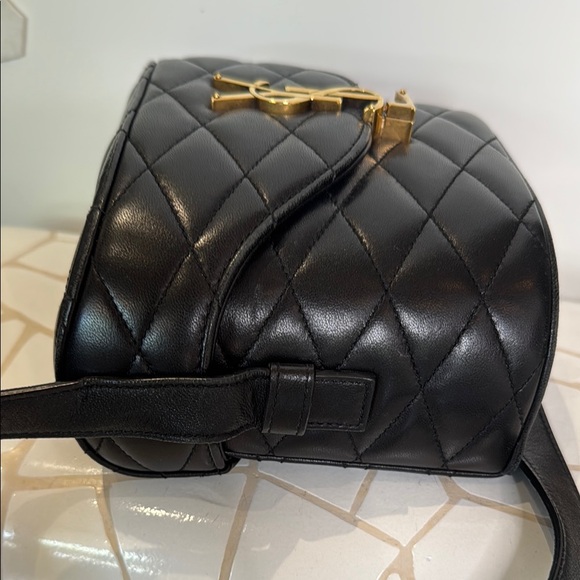 Yves Saint Laurent Black Chevron Quilted Crossbody Bag - Picture 5 of 7
